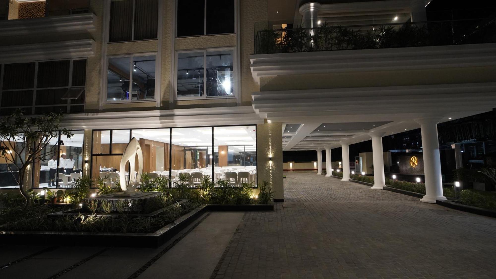 Antique Regency !! Luxurious Hotel In Digha !! Exterior foto