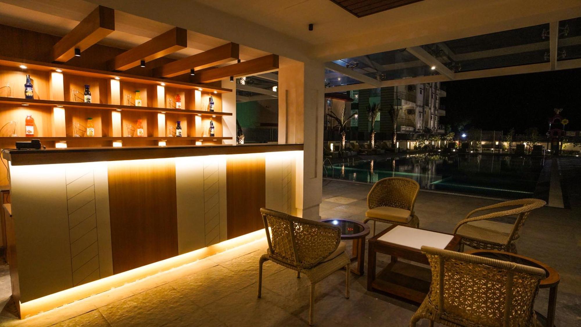 Antique Regency !! Luxurious Hotel In Digha !! Exterior foto