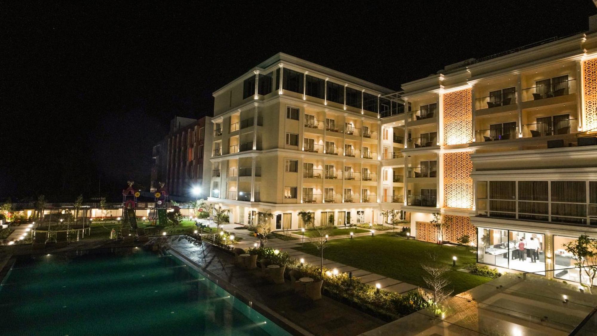 Antique Regency !! Luxurious Hotel In Digha !! Exterior foto